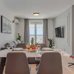 Beachfront Znjan * Split