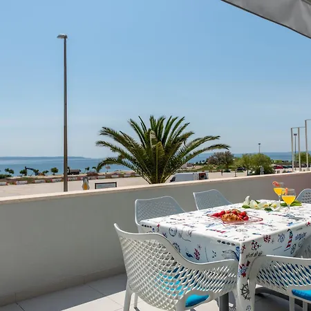 Beachfront Znjan * スプリト