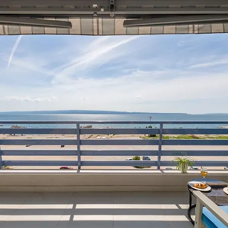 Beachfront Znjan Split