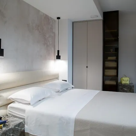 Appartement Beachfront Znjan *