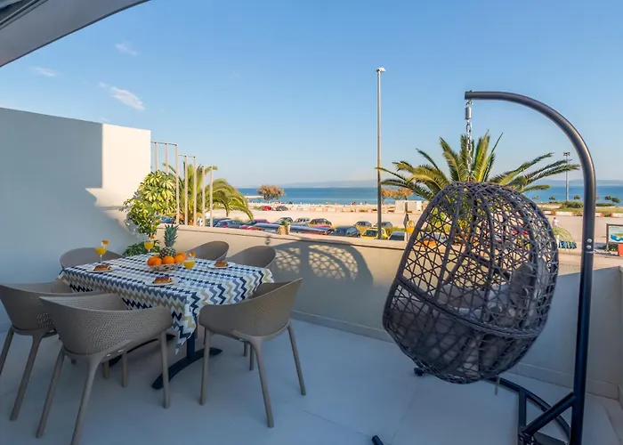 Beachfront Znjan *