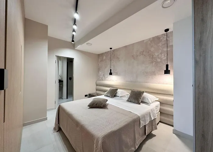 Beachfront Znjan Split